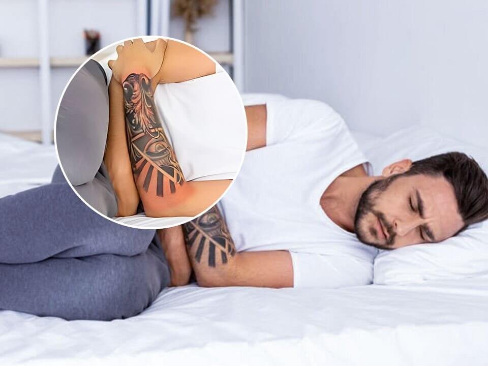 Can You Sleep With A New Tattoo Uncovered?